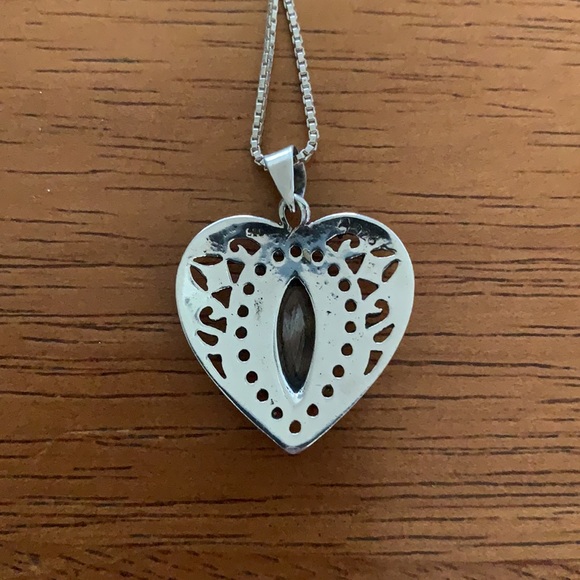 24” Vintage Sterling and Abalone Heart Necklace - Picture 2 of 5